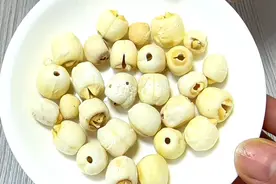 莲子加它一起煮，是“补钙王”增强骨密度，远离骨质疏松视频封面