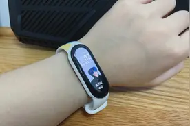 第一视角沉浸式贴膜换表带 / 小米手环6 nfc版