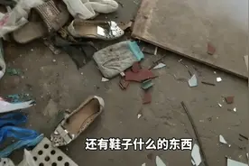 探秘废弃职工宿舍楼，其中一个房间竟然遗留大量女士私人物品视频封面