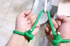 古代流传下来的一种益智游戏 两种快速的逃脱术 你学会了吗？视频封面