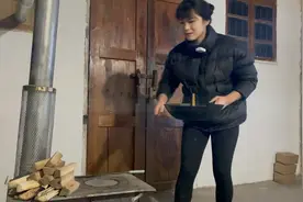 农村没外卖，想吃啥自己做，馋了好久羊肉泡馍，没馍，做羊杂汤吧视频封面