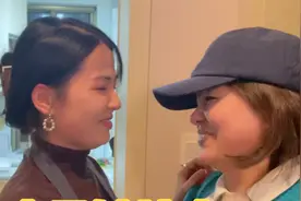 远嫁媳妇没回家过年，老公瞒着媳妇把丈母娘接来，媳妇感动坏了！视频封面