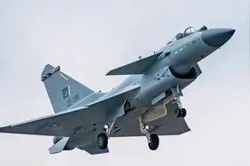 巴空军歼10C换上"土味新涂装"，暗示将承担巴基斯坦核打击任务视频封面