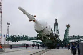 3月15日，联盟2.1a火箭／联盟MS-21载人飞船组合体转运至发射台视频封面
