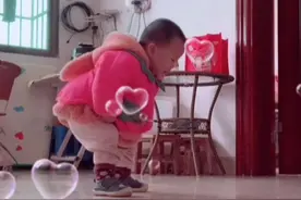 老鼠🐭宝宝学会自己走路啦！