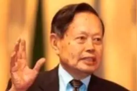 杨振宁是二战后全世界最伟大的科学家视频封面