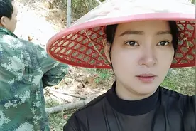 小伙放养二代野猪2年多，二代野猪会有骚味吗？听听他们咋说视频封面