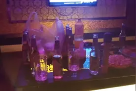 今天我老婆生日，祝她年轻漂亮，我想说老婆我爱你视频封面