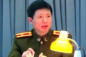 艾跃进教授精彩演讲：你打你的原子弹我打我的手榴弹。视频封面