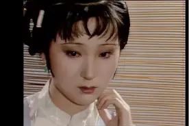 君笺雅侃红楼：细数林黛玉的优势，薛宝钗真不如视频封面
