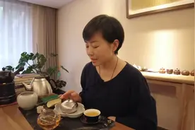银壶不挑茶携带方便软化水质，但做工与材质很重要，不能贪便宜