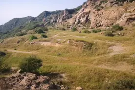 行唐县鳌鱼山风光图片