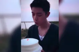 如果你心情不好或失眠，戴上耳机听完保证心情变好了