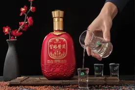 酱香白酒十五问，看完你就是酱酒专家！（一）跟我一起学习酱酒。视频封面