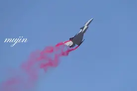 【高清】回顾18年歼10B换装国产矢量发动机表演眼镜蛇落叶飘视频封面