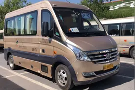 宇通这车非常适合改房车就是没有蓝牌视频封面
