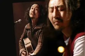 精湛的弹奏配合沧桑的声音，赵已然《枫叶红了》，你听心动了吗？视频封面