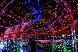 爱着你永远永远不离开视频封面