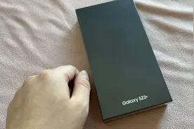 三星S23+开箱，我很喜欢的外观视频封面