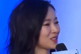 江一燕两个孩子出门被拍欵似与赵汉唐隐婚生子