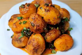 小土豆最近火了,教你殿堂级别的做法,麻辣鲜香,外焦里嫩,太解馋了