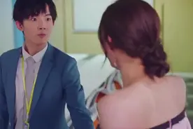 女上司狂撩小奶狗图片