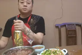 朋友说词，我不信，今晚上得瑟了喝多了。视频封面