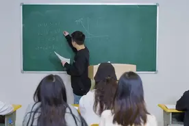#第一次见你，高冷范视频封面