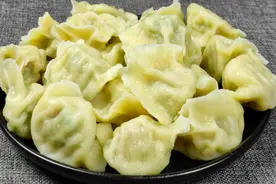 豆角馅饺子好吃有窍门，教你调馅方法，鲜嫩多汁，上桌孩子抢着吃视频封面