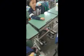 自闭症孩子规则差，学校脱鞋，吃饭撒到到处都是，自己还一脸无辜视频封面