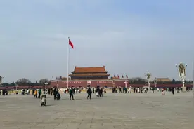 北京天安门我来啦！打卡100元的人民大会堂