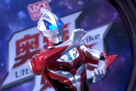 灵动创想奥特曼发光发声玩具广告