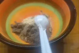 脚扭伤痛，膝盖痛。视频封面