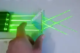 自然界中惊艳眼球的一系列物理现象！分别是什么物理原理？视频封面