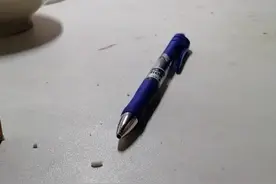 中性笔发射器做法