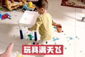 24个月宝宝拆家的能力这么强，只能出绝招来制服了，找其弱点
