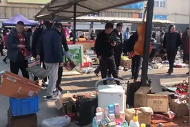 寻宝捡漏 飞利浦CD机程度相当于高的机器机器研究看看（上集）视频封面