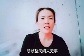 解放双手刷视频，不用动手就能连续刷西瓜和抖音小视频的方法！