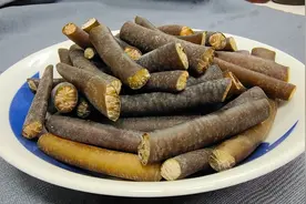 厨师长教你海笋干的泡发和秘制做法，不腥不臭，酸辣脆爽又开胃视频封面