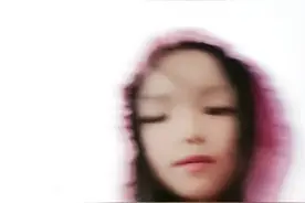 泡牛奶 喝牛奶 最终被妹妹全部喝掉 姐姐回来帮她到视频封面