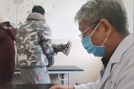 小儿肠套叠，彩超，水灌肠。儿童健康。视频封面
