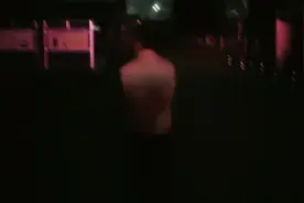 我主要的工作就是负责给每个工种把材料提供上，虽累但却很充实。视频封面