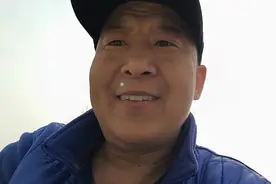 脑干出血的偏瘫患者吸烟好吗？一天五六根烟有什么危害？视频封面