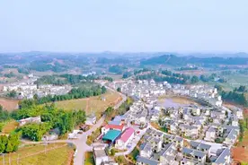 航拍简阳三星镇共和村、金简仁快速、河东环线金简仁互通枢纽！视频封面