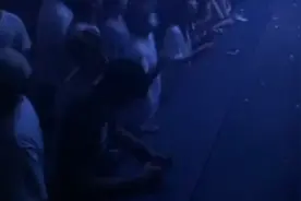 just want to be with you  forever 
我只想和你一直在一起视频封面