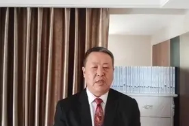 银行作为全国“首富”的合理合法性在哪？视频封面