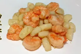 天津名菜“南荠虾仁”，调个碗汁在家做，清淡又滋补，年夜饭好菜视频封面