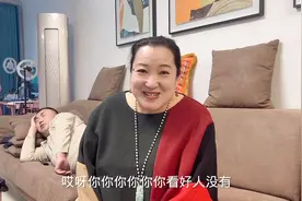十七今天去相亲了，回来告诉了老妈，给老妈激动的各种问人怎么样视频封面