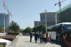 美丽的硒都恩施 苗族土家族帅哥美女六十万人的城市 丰富稀有矿产视频封面