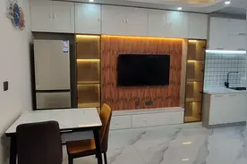 48平米房子虽然小，有两个卧室却挺好，户型南北的，装修挺好的视频封面